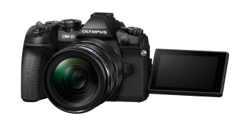 OLYMPUS E-M1 MARK II 12-40 f/2,8 PRO KİT AYNASIZ DSLR FOTO MAKİNA