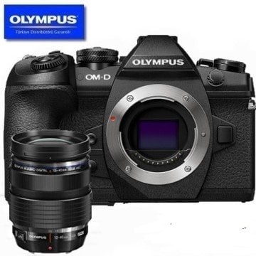 OLYMPUS E-M1 MARK II 12-40 f/2,8 PRO KİT AYNASIZ DSLR FOTO MAKİNA