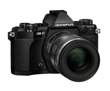 OLYMPUS E-M5 MARK II 12-50 F:3,5-5,6 EZ LENS SİYAH (BLACK)  DSLR KIT FOTO MAKINA