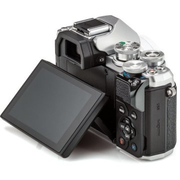 OLYMPUS E-M10 MARK III GÖVDE (BODY)  KİT KUTUSUNDA)GÜMÜŞ (SİLVER)DSLR FOTO MAKİNA