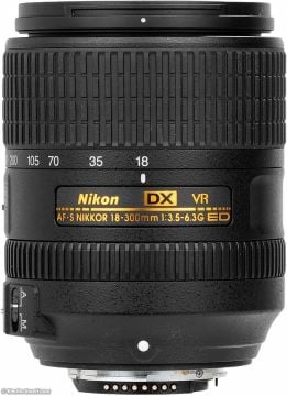 NIKON 18-300 AF-S  ED F:3,5-6,3 VR LENS