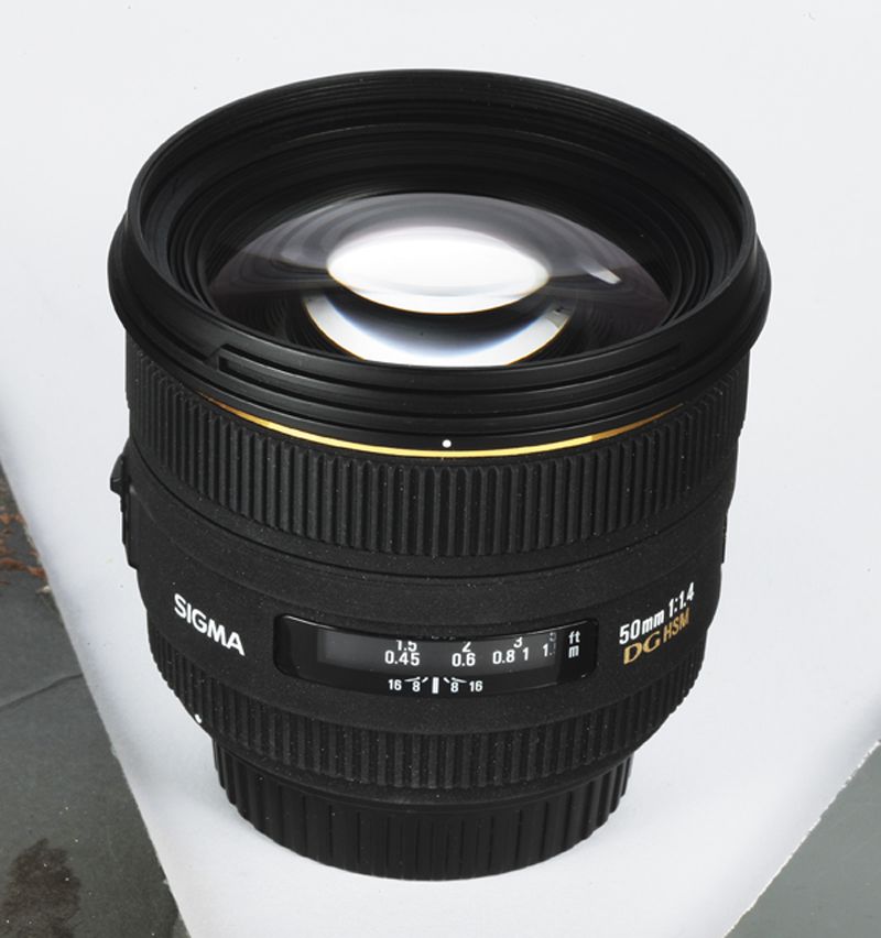 SIGMA 50MM  F:1,4 EX DG HSM LENS