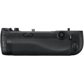 NIKON MB-D17 BATTERY GRIP