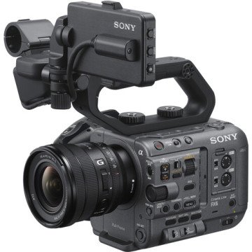 Sony FE PZ 16-35mm f/4 G Lens
